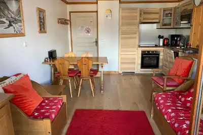 Image de Appartement 3 pièces 6 pers avec balcon, accès piscine, à 700m du centre de Valloire.