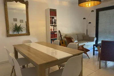 Image de Air-conditioned apartment with terrace Albert 1er