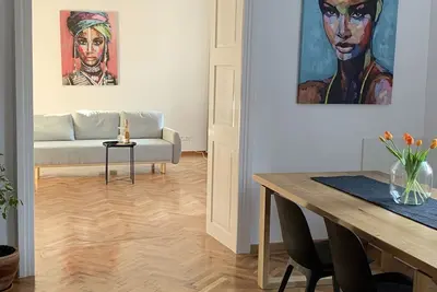 Image de Old building apartment in the pedestrian zone