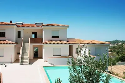 Image de Sound of Blue apartment in a beautiful residence with pool