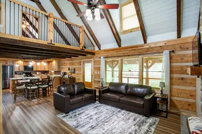 Image de Enchanted Forest Retreat - Secluded w/ Fire Pit!