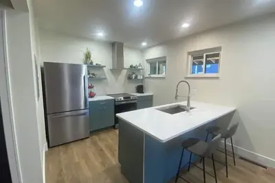 Image de Newly Remolded! Near Downtown. 1 King bed