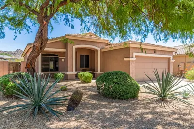 Image de Relaxation station getaway in Estrella Mountain ranch!