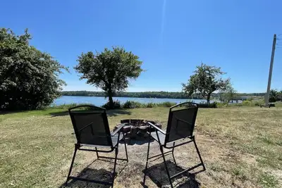 Image de Oceanfront - Taunton Bay Cabin