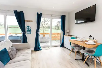 Image de Annabelles Den -  a pod that sleeps 2 guests  in 1 bedroom