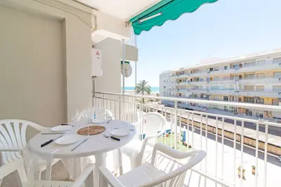 Image de Global Properties: Apartment on the beach front, Canet de Berenguer