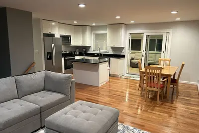 Image de Reunions at Candlewood Lake