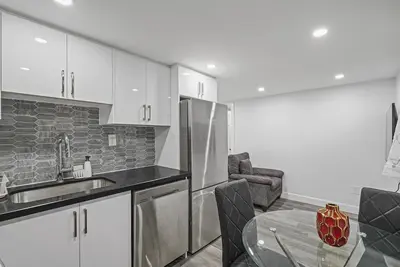 Image de spacious. .