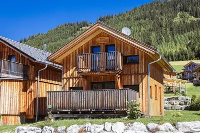 Appartement dans une maison de vacances avec Wifi, bain à remous, Tv, terrasse, vue panoramique