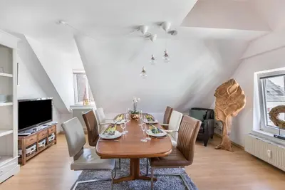 Image de Appartement \"Blumenhaus Friedrichstadt\" avec Wi-Fi