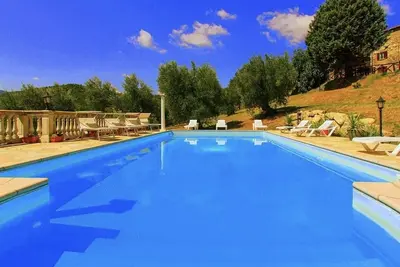 Image de Tuscany Villa, Salt Water Pool. Adults only location