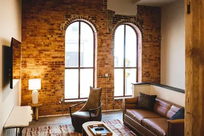 Image de 2 Bedroom Townhouse Downtown Elkin • Shopping, Entertainment, Restaurants, Vineyards