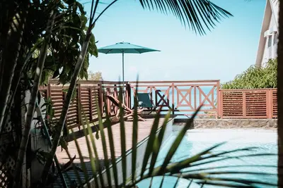 Image de Agréable appartement, piscine privative et vue mer a 2min de St leu