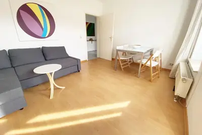 Image de Beautiful quiet 2-room apartment with a balcony and nice view