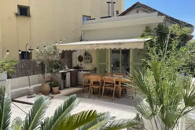 Image de Totally renovated Penthouse-with  50 sqm privat Terass in Nice Old center