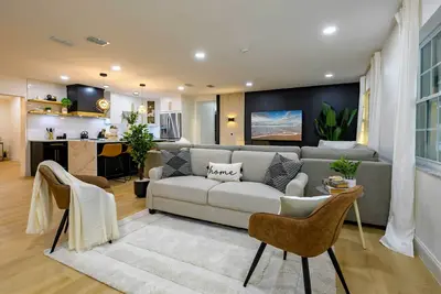 Image de All-Encompassing Retreat w/ Pool & Game Room!