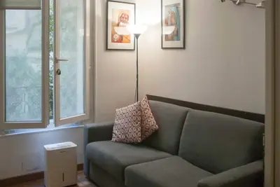 Image de 15m² Confortable Pour 2 Au Coeur De Paris!
