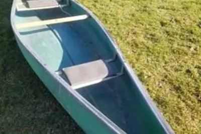 Waterfront cottage, Cold Plunge & Barrel Sauna Escape!