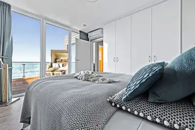 Image de Haus am Meer - mit Panoramablick auf die Freie Ostsee, Sauna und Hochwertiger Ausstattung
