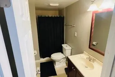 Image de Cozy 3 Bedroom Home w/large backyard — easy access to Dc & Annapolis