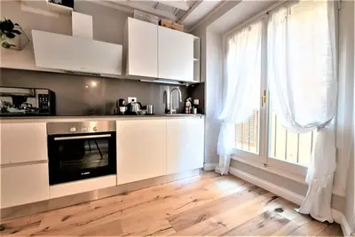 Image de Peruzzi Royal Suite - Your luxury cozy nest in the very heart of Renaissance