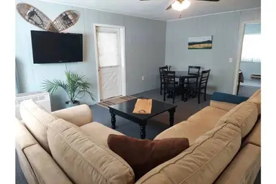 Image de 2 Br, open floor plan - 3 Minutes to Skiing, 1 Min to Snowmobiling Trails