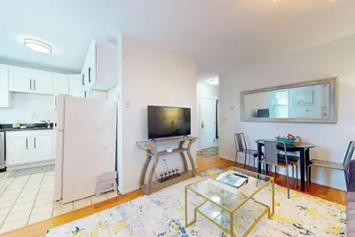 Image de South End, 2 bed, in unit lau, cen air, Northeastern