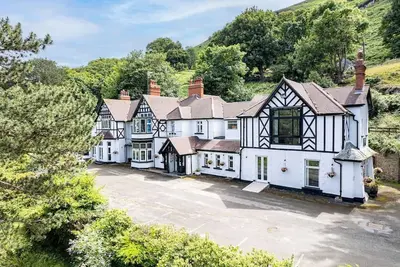 Image de Delightful holiday home with sea views and Hot Tub