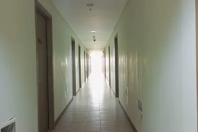 Image de Condo In Quezon City (Trees Residences)