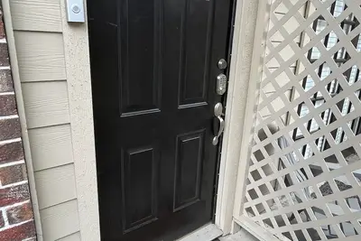 Image de **5mins from Nrg Stadium** Cozy 2 Bdrm Condo/ 5mins away from Med Cntr