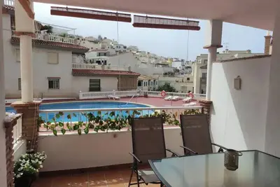Image de Apartment 4 minutes from the beach with pool and parking