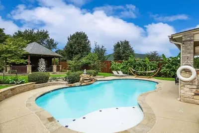 Image de Luxury4000sqft, Hot Tub, Games, Cinema, FTWorth, Attst