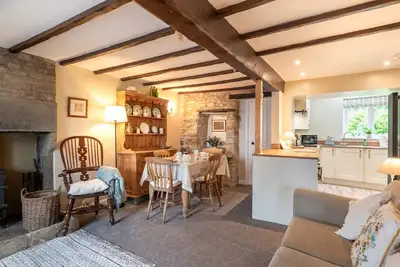 Image de Thrift Cottage - Deux Chambres Maison, Couchages 4