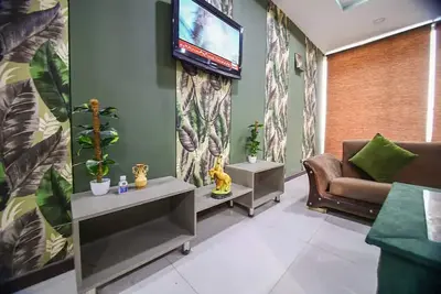 Image de Green F3 Airport Road