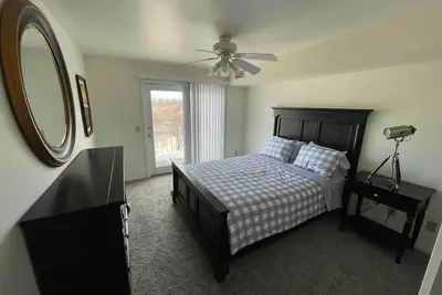 Image de Well Equipped 2bd/2ba Residence Near Downtown