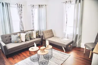 Image de Private New Bedford Getaway Near Riverside Park!