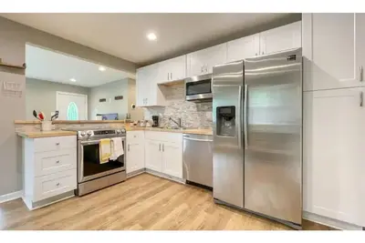 Image de Spacious, cozy 3br home 3. 1 miles to Paul Brown