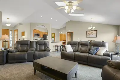 Image de Beautiful Ranch-Style Retreat Minutes From Monument Lake & Pike National Forest