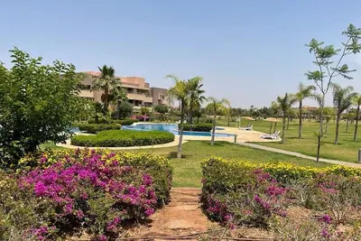 Prestigious large Appartment w/ swiming pool