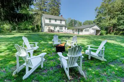 Image de Magic Escape 4 Br Spacious Fully Fenced Backyard with Sauna