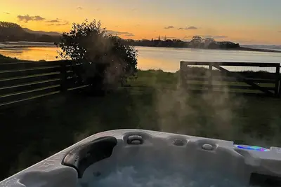 Image de Your Lovestory - Spa, Logfire and Complimentary Wine