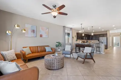 Image de Sunset villa Close to I-10/Mall/Golf 4 Bed 2 Bath