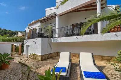 Image de Belle maison confortable  avec piscine communale à Denia, Costa Blanca, Espagne pour 6 personnes