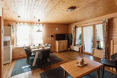 Image de Has-03 Log cabin, 4-6 pers. , 65sqm - Naturerlebnisdorf Blauvogel