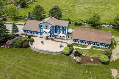 Image de Private Getaway with Heated Indoor Pool!