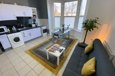 Image de Stunning 1 Bed spacious Apartment for Events-Central Cardiff