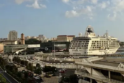 Image de Appartement de charme face à la Méditerranée