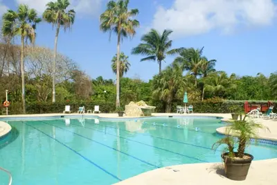 Image de Located in Gated Community of Pelican Cove! Gorgeous Ocean Views! Located in Mid Island!