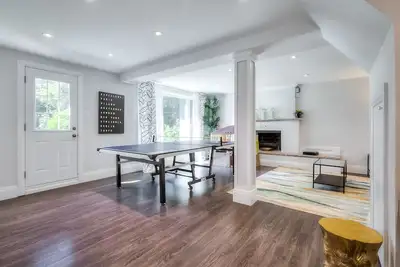 Image de Oasis 3 bedroom house in Midtown Toronto