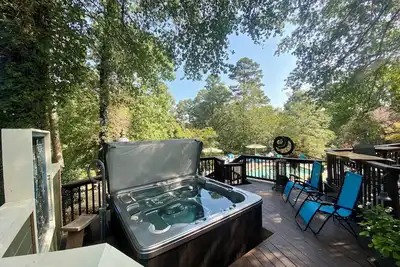 Image de 🦌 Deer Hill a Lr Country Estate Est. In 1938🦌